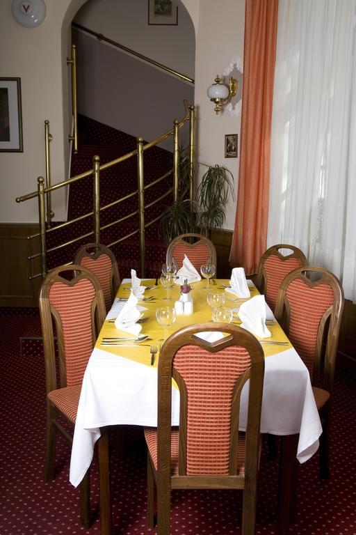 Hotel Saint Antonius Marianske Lazne Ruang foto